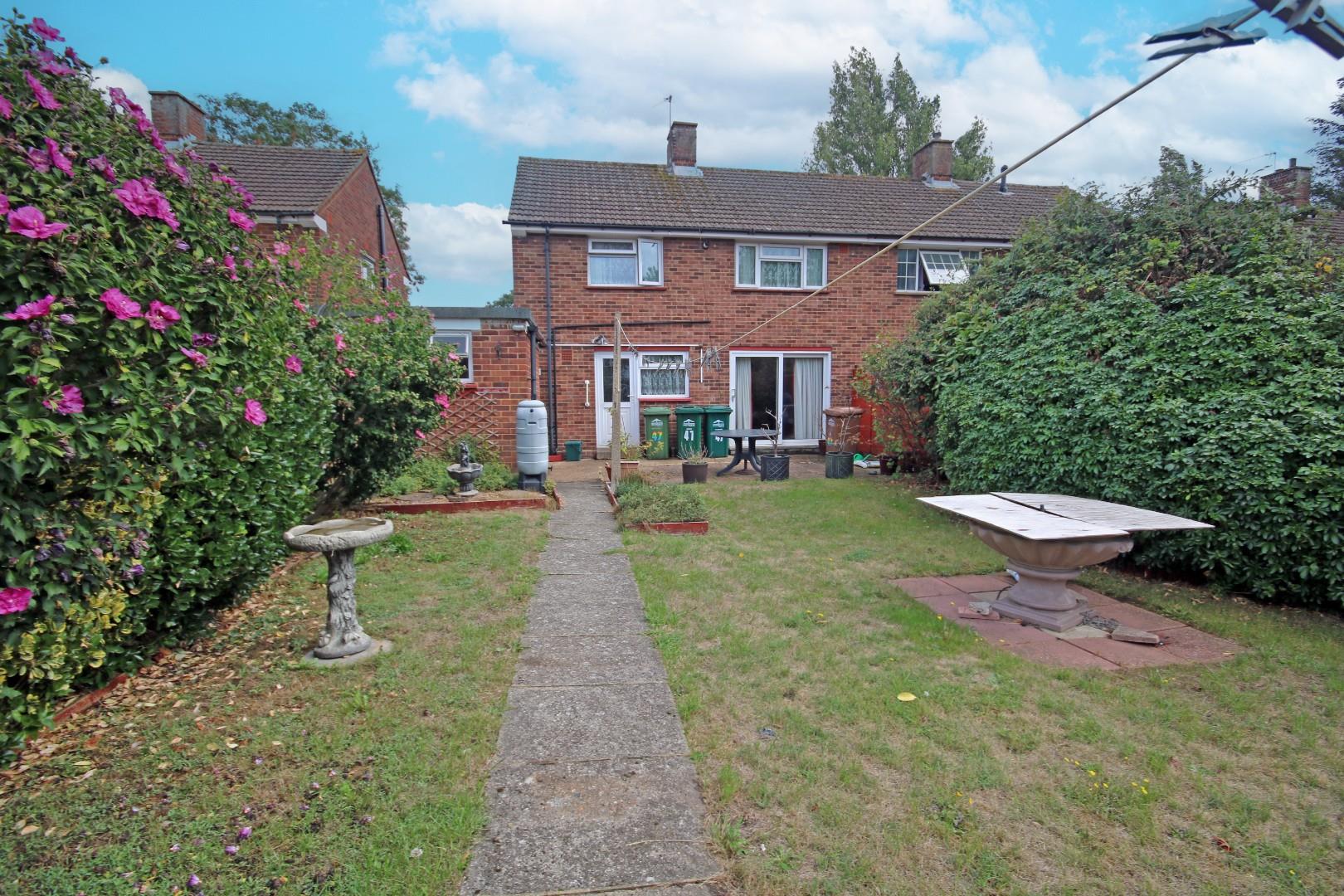 Ruggles-Brise Road, Ashford